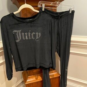 Juicy Pajamas - size Medium